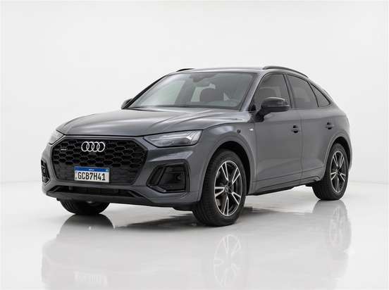 AUDI-Q5-2022
