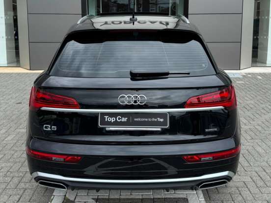 AUDI-Q5-2024