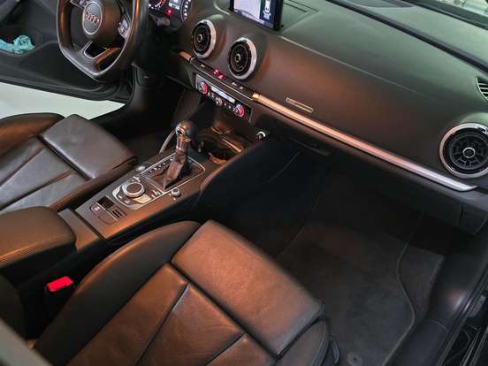 AUDI-A3-2020