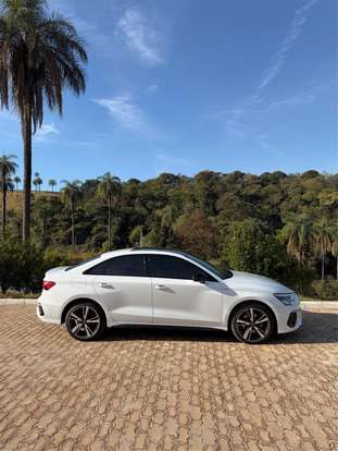 AUDI-A3-2022