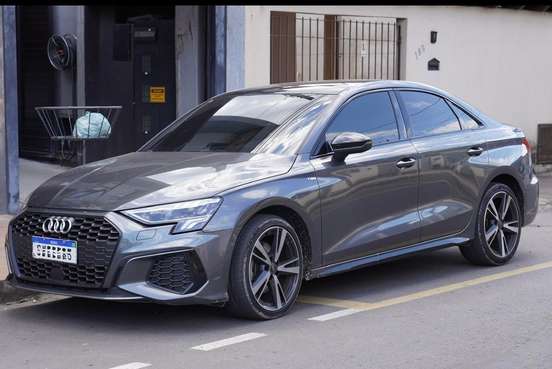 AUDI-A3-2023