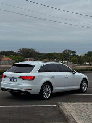 AUDI-A4-2016