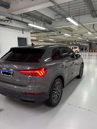AUDI-Q3-2020