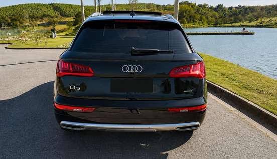 AUDI-Q5-2.0 TFSI GASOLINA PRESTIGE PLUS S TRONIC AUDI-Q5-2019