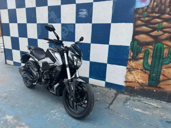 BAJAJ DOMINAR 250 BAJAJ DOMINAR 250