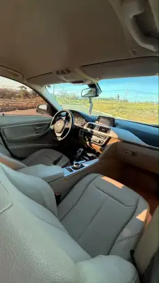 BMW-320i-2015