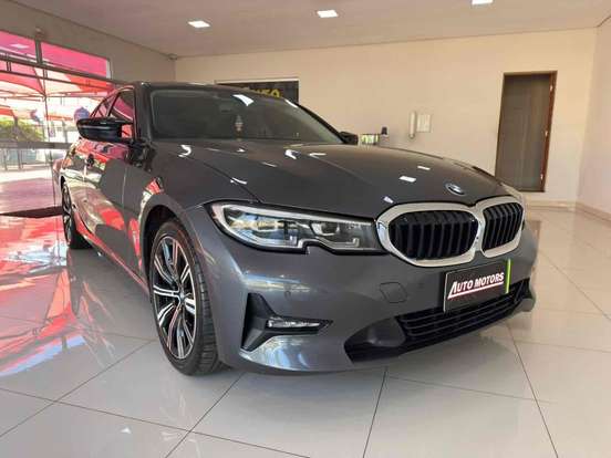 BMW-320i-2020