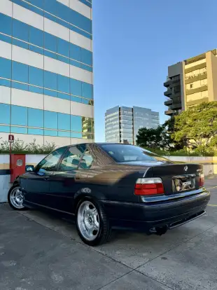 BMW-328i-1998