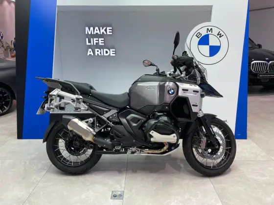 BMW R 1300 GS ADVENTURE TRIPLE BLACK BMW R 1300 GS ADVENTURE TRIPLE BLACK