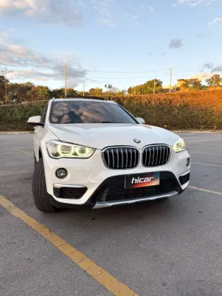 BMW X1 2.0 16V TURBO ACTIVEFLEX SDRIVE20I X-LINE 4P AUTOMÁTICO
