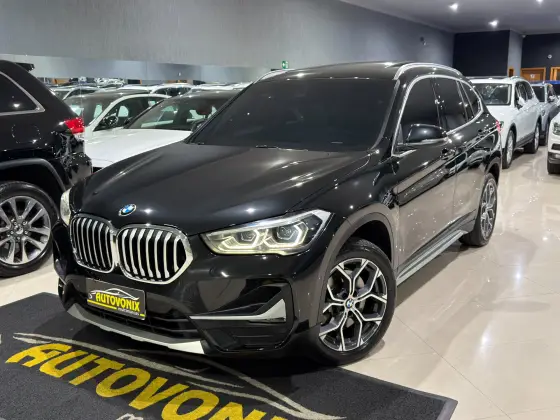 BMW X1 2.0 16V TURBO ACTIVEFLEX SDRIVE20I X-LINE 4P AUTOMÁTICO BMW X1 2.0 16V TURBO ACTIVEFLEX SDRIVE20I X-LINE 4P AUTOMÁTICO