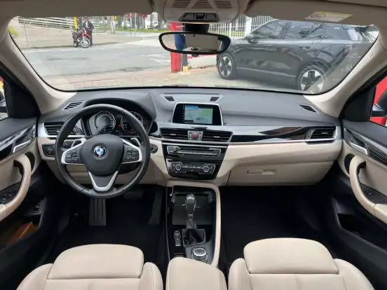 BMW-X1-2.0 16V TURBO ACTIVEFLEX SDRIVE20I X-LINE 4P AUTOMÁTICO BMW-X1-2019