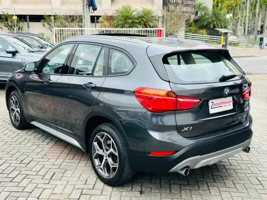 BMW-X1-2.0 16V TURBO ACTIVEFLEX SDRIVE20I X-LINE 4P AUTOMÁTICO BMW-X1-2019