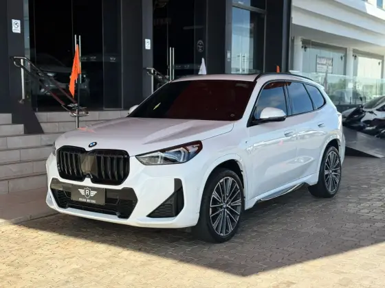 BMW X1 2.0 16V TURBO GASOLINA SDRIVE20I M SPORT STEPTRONIC BMW X1 2.0 16V TURBO GASOLINA SDRIVE20I M SPORT STEPTRONIC