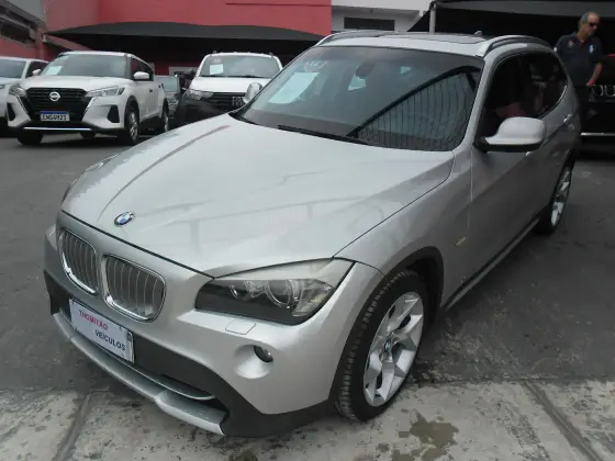 BMW X1 2.0 16V TURBO GASOLINA XDRIVE28I 4P AUTOMÁTICO BMW X1 2.0 16V TURBO GASOLINA XDRIVE28I 4P AUTOMÁTICO