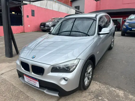 BMW X1 2.0 18I S-DRIVE 4X2 16V GASOLINA 4P AUTOMÁTICO BMW X1 2.0 18I S-DRIVE 4X2 16V GASOLINA 4P AUTOMÁTICO
