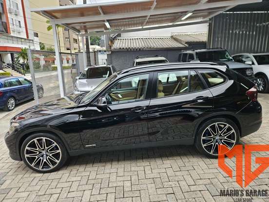 BMW-X1-2.0 16V GASOLINA SDRIVE18I 4P AUTOMÁTICO BMW-X1-2013