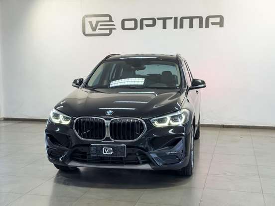 BMW-X1-2021