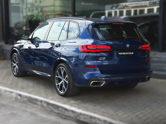 BMW-X5-3.0 I6 TURBO HÍBRIDO XDRIVE45E M SPORT AUTOMÁTICO BMW-X5-2022