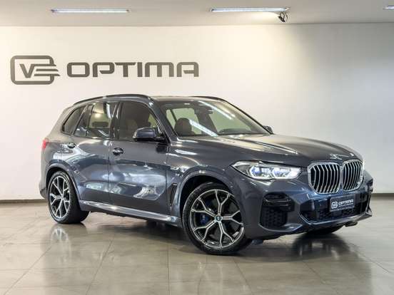 BMW-X5-3.0 I6 TURBO HÍBRIDO XDRIVE45E M SPORT AUTOMÁTICO BMW-X5-2021