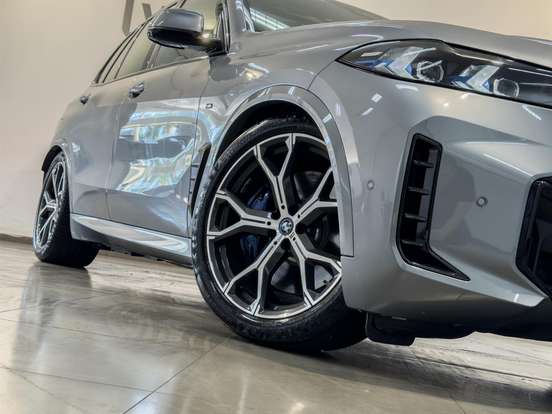 BMW-X5-2025
