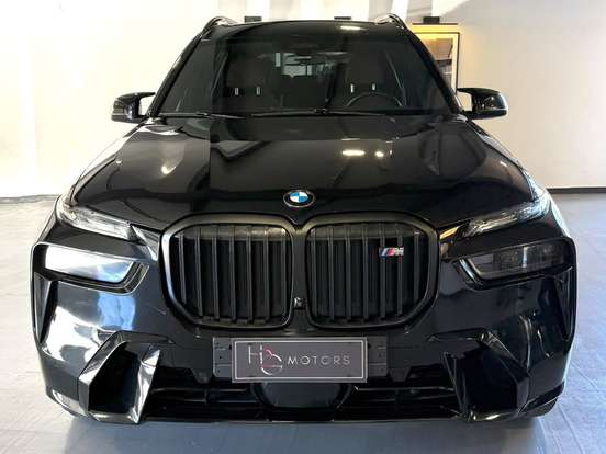 BMW-X7-2023
