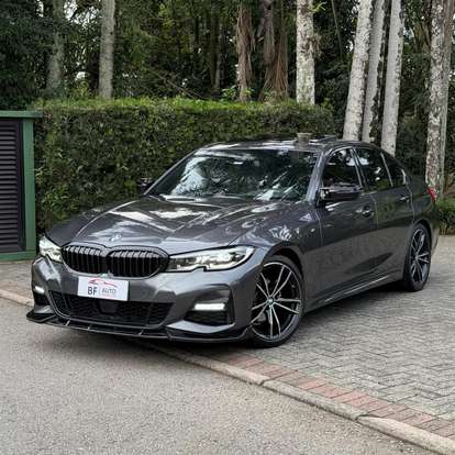 BMW-320i-2021