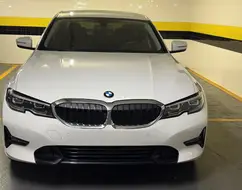 BMW 320i 2.0 16V TURBO GASOLINA SPORT AUTOMÁTICO BMW 320i 2.0 16V TURBO GASOLINA SPORT AUTOMÁTICO