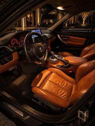 BMW-328i-2015