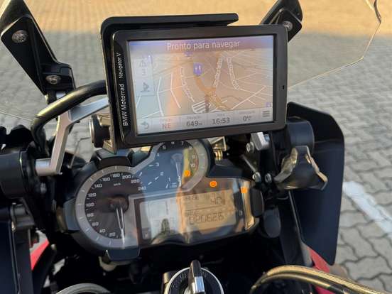 BMW-R 1200 GS PREMIUM BMW-R 1200 GS PREMIUM-2015
