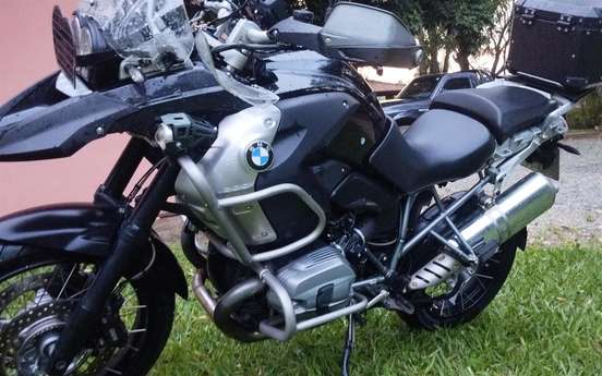 BMW-R 1200 GS TRIPLE BLACK-2011