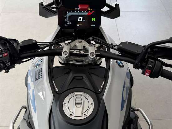 BMW-R 1300 GS PLUS BMW-R 1300 GS PLUS-2025