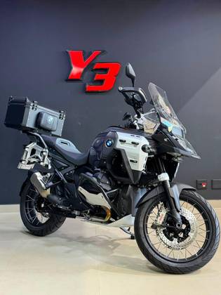 BMW R 1300 GS TRIPLE BLACK 