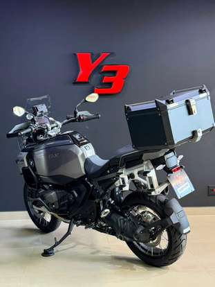 BMW-R 1300 GS TRIPLE BLACK-2025
