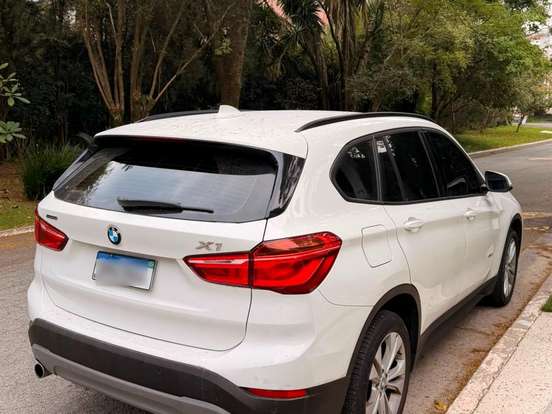 BMW-X1-2.0 16V TURBO ACTIVEFLEX SDRIVE20I 4P AUTOMÁTICO BMW-X1-2017