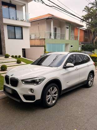 BMW-X1-2017