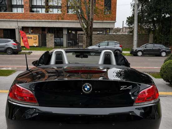 BMW-Z4-3.0 I6 TURBO GASOLINA SDRIVE35I DCT BMW-Z4-2010