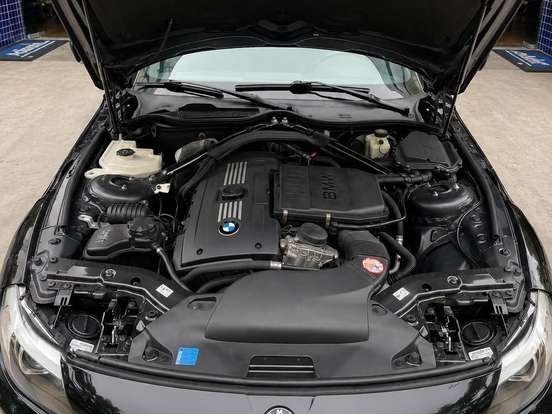 BMW-Z4-3.0 I6 TURBO GASOLINA SDRIVE35I DCT BMW-Z4-2010