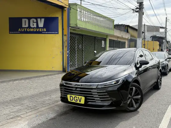BYD KING 1.5 DM-I PHEV GS AUTOMÁTICO BYD KING 1.5 DM-I PHEV GS AUTOMÁTICO