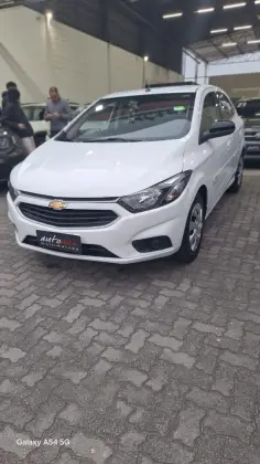 CHEVROLET ONIX 1.4 MPFI ADVANTAGE 8V FLEX 4P AUTOMÁTICO CHEVROLET ONIX 1.4 MPFI ADVANTAGE 8V FLEX 4P AUTOMÁTICO