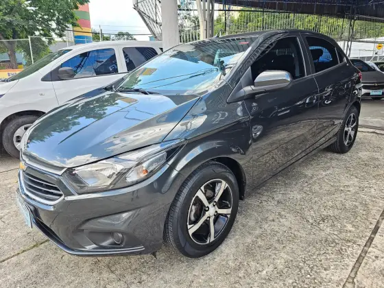 CHEVROLET ONIX 1.4 MPFI LT 8V FLEX 4P MANUAL CHEVROLET ONIX 1.4 MPFI LT 8V FLEX 4P MANUAL
