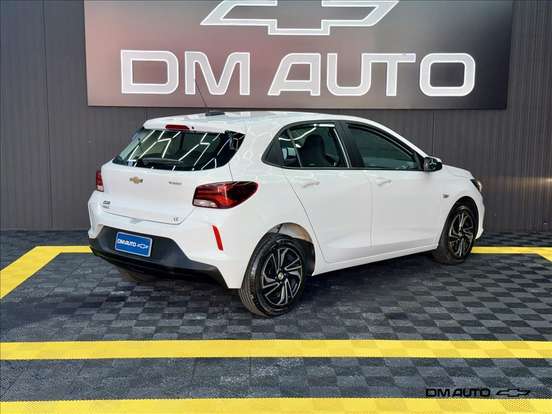 CHEVROLET-ONIX-2024