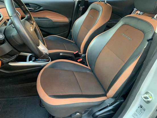 CHEVROLET-ONIX-1.4 MPFI ACTIV 8V FLEX 4P AUTOMÁTICO CHEVROLET-ONIX-2017