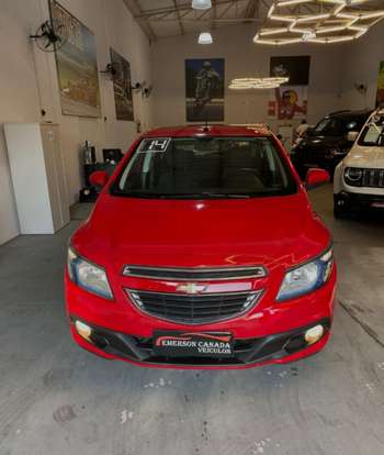 CHEVROLET-ONIX-2013