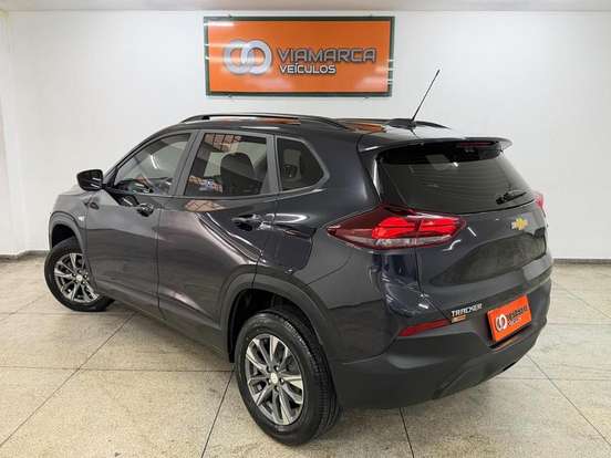 CHEVROLET-TRACKER-2025