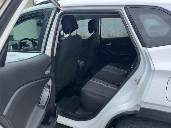 CHEVROLET-TRACKER-2021