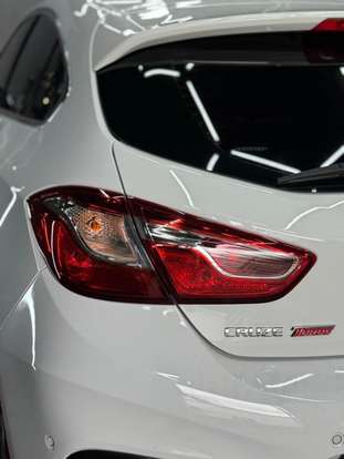 CHEVROLET-CRUZE-2019
