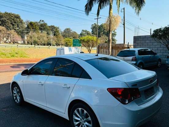CHEVROLET-CRUZE-1.8 LT 16V FLEX 4P AUTOMÁTICO CHEVROLET-CRUZE-2015