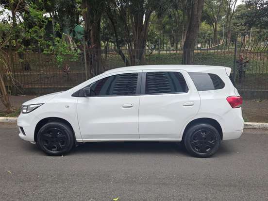 CHEVROLET-SPIN-2021