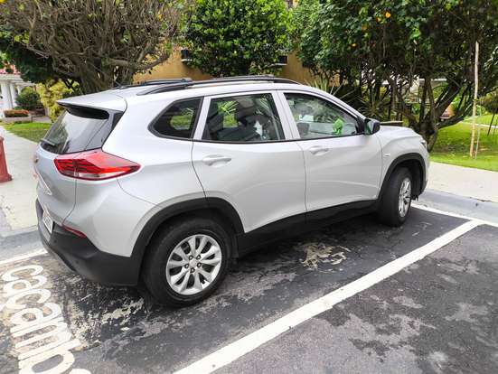 CHEVROLET-TRACKER-2022